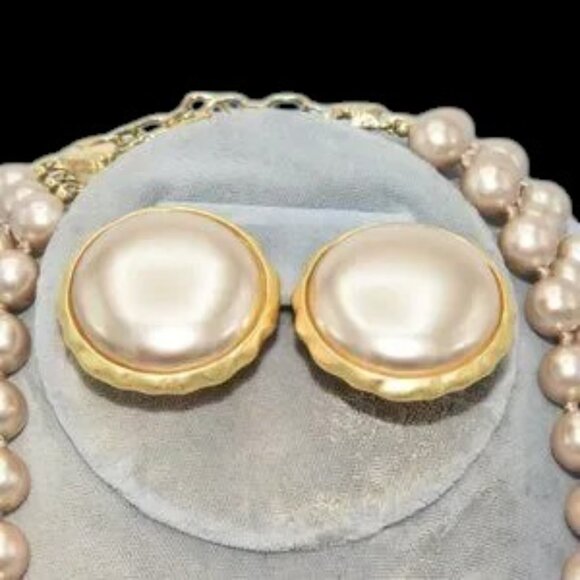 Vintage Richelleu Triple Strand Faux Pearl Necklace & Earring Set - Picture 3 of 8